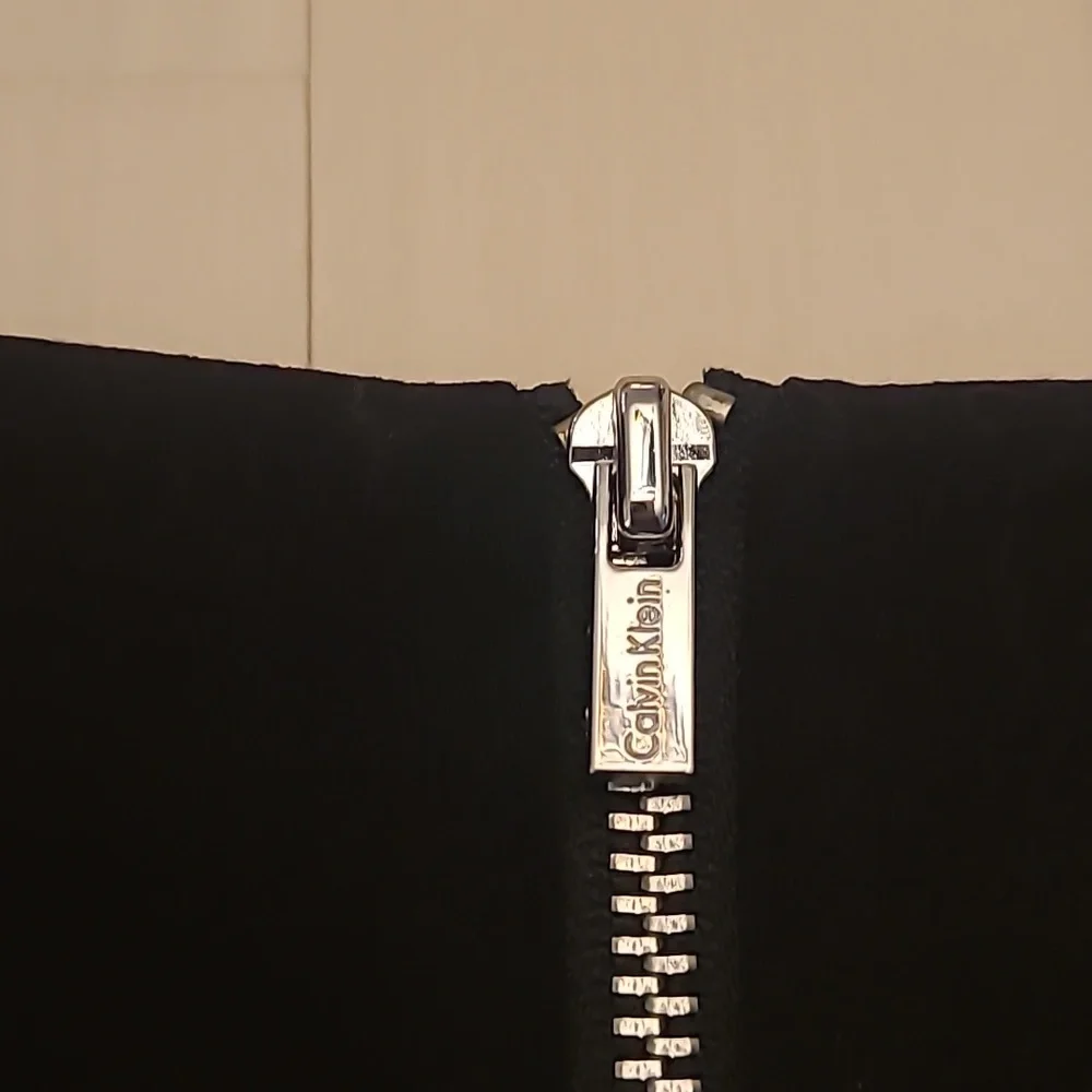 NWOT Calvin Klein Black Silver Studded Short Sleeved Fully Zip Back Midi Dress - Picture 8 of 15